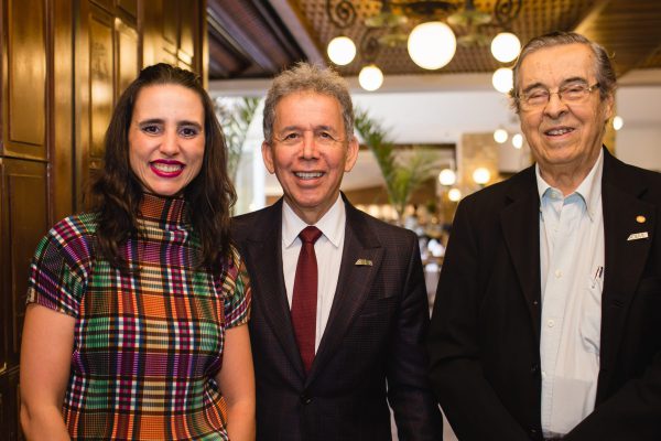 NOTA DE PESAR