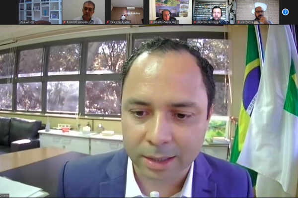 ADEMI DF ACOMPANHA MEDIDAS PARA ENFRENTAR DESBASTECIMENTO DO AÇO