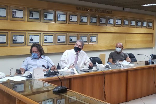EM REUNIÃO DE DIRETORIA DO SINDUSCON-DF, PRESIDENTE DA ADEMI DF CONVIDA ASSOCIADOS PARA O III SEMINÁRIO DE DIREITO IMOBILIÁRIO