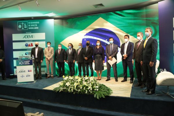 ABERTURA DO III SEMINÁRIO DE DIREITO IMOBILIÁRIO ADEMI DF MOBILIZA AUTORIDADES E DIRIGENTES DA CONSTRUÇÃO CIVIL