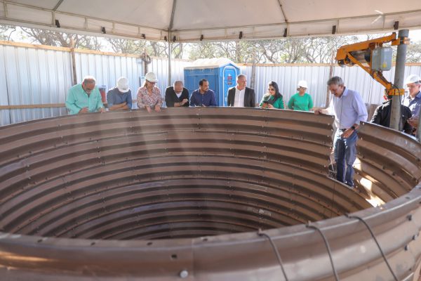 ADEMI DF VISITA OBRA E APOIA EXECUÇÃO DO DRENAR DF