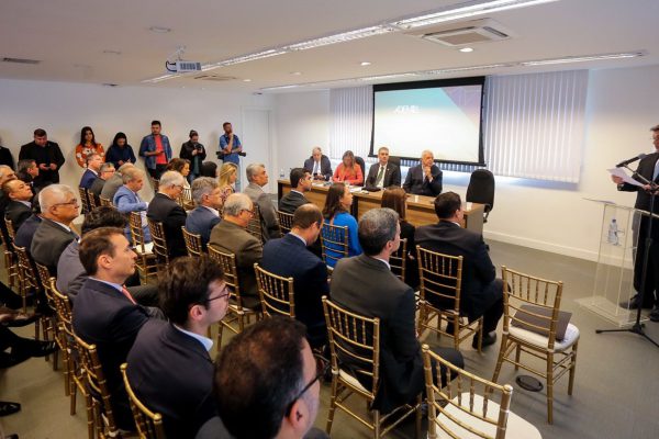 POSSE ADMINISTRATIVA ADEMI DF 2023/2025 | BOTELHO ASSUME PRESIDÊNCIA DA ADEMI DF DEFENDENDO A AMPLIAÇÃO DO ACESSO A MORADIA E O COMBATE À OCUPAÇÃO ILEGAL NO DF