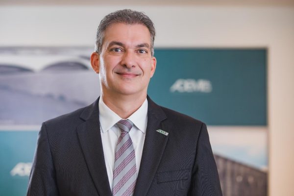 ENFRENTAMENTO DA PANDEMIA E MELHORIA DO AMBIENTE DE NEGÓCIOS MARCAM GESTÕES DE EDUARDO AROEIRA, QUE ENCERRA SEGUNDO MANDATO NA ADEMI DF