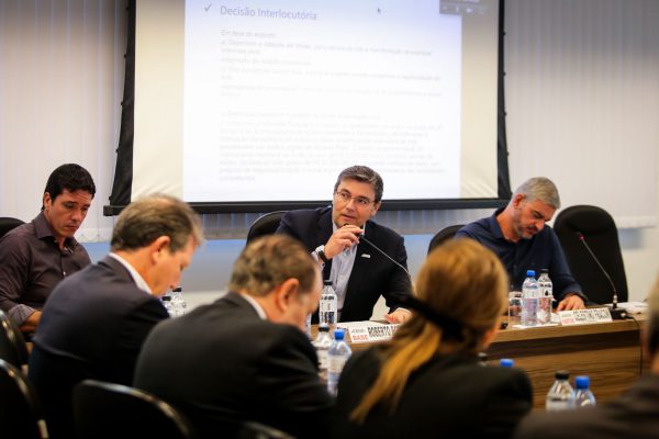 ADEMI DF AVALIA ESTÁGIO DE TRAMITAÇÃO DO PROJETO DE IMPLANTAÇÃO DO SETOR HABITACIONAL JÓQUEI CLUBE