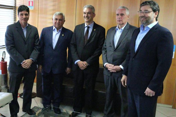 CBIC e entidades do DF discutem Reforma Tributária com coordenador de GT no Senado